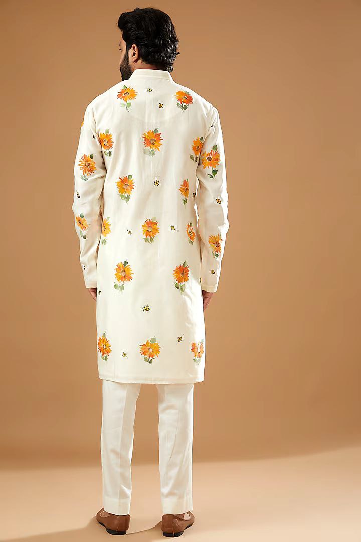 IVORY CHANDERI HANDLOOM PRINTED KURTA PAJAMA SET FOR MEN'S