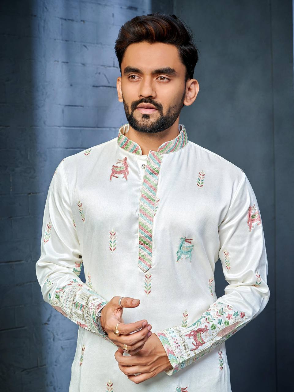 WHITE MULTI THREAD EMBROIDERY DEER PATTERN DAAMAN CONCEPT KURTA
