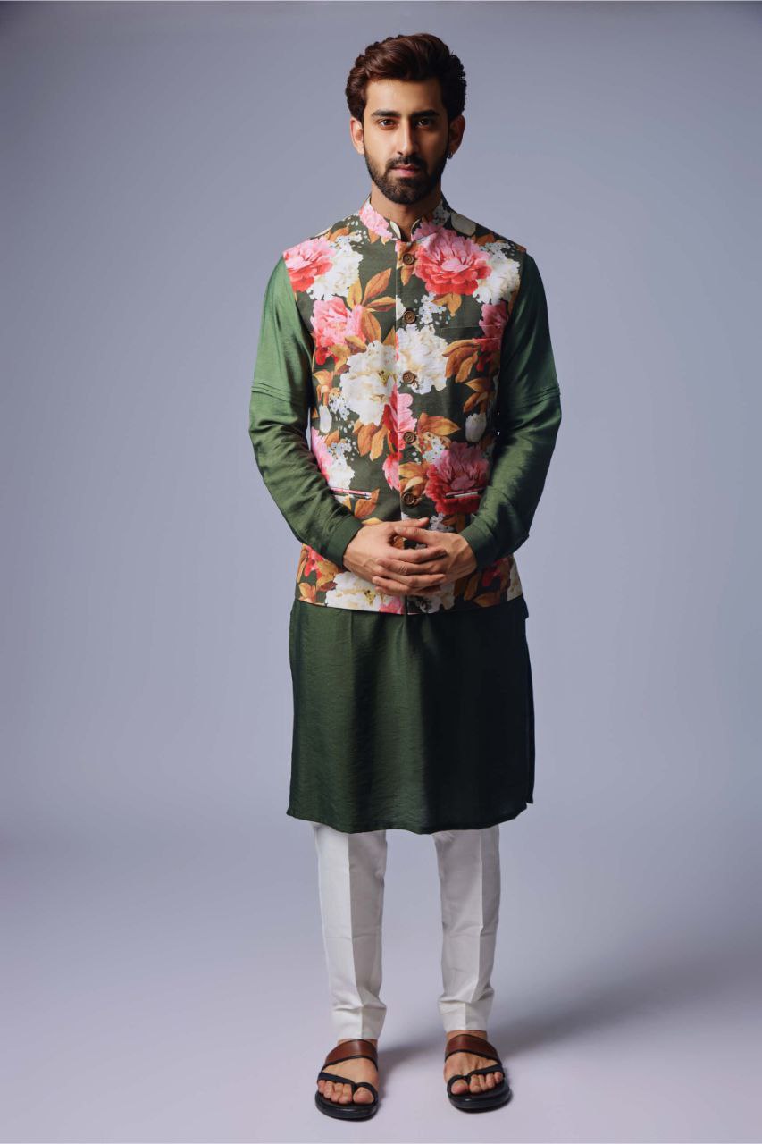 GREEN BUNDI ITALIAN COTTON PRINTED FLORAL AND OMBRE KURTA SET