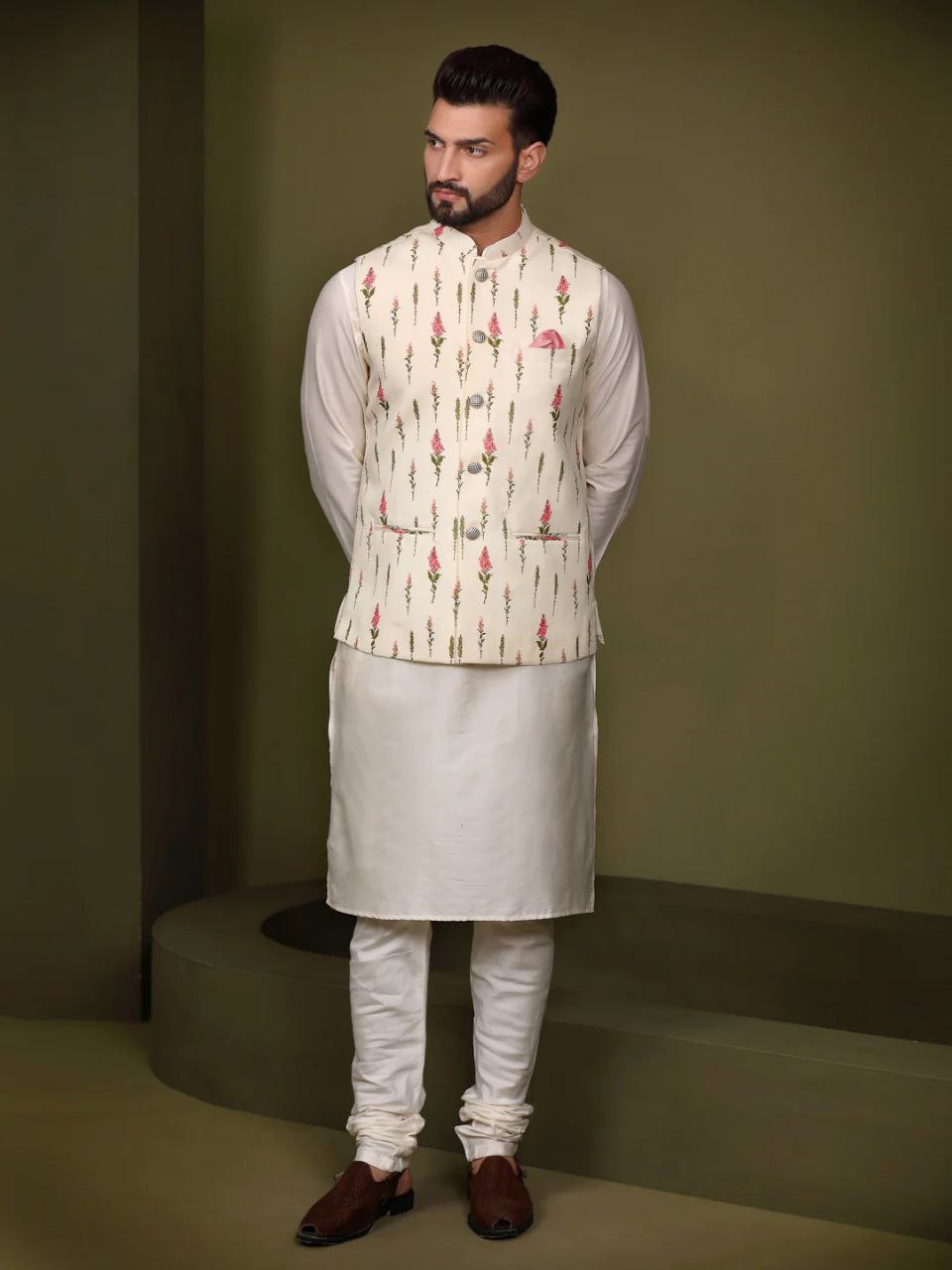 WHITE KURTA JACKIET PRINTED BOTANICAL BUNDI KURTA SET