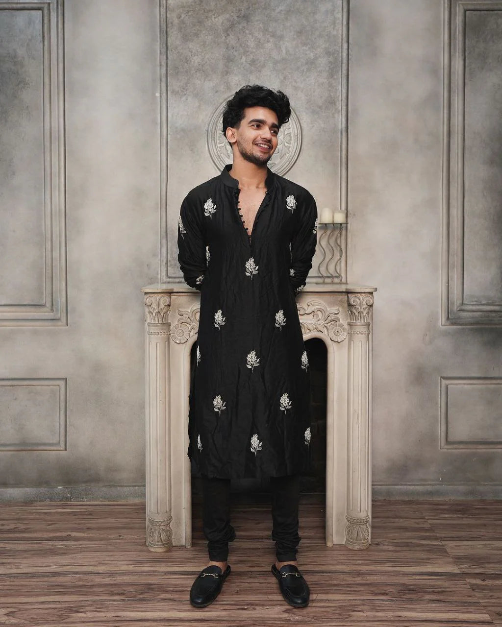 BLACK FLORAL EMBROIDERED PARIJAAT KURTA WITH PAJAMA SET FOR MEN